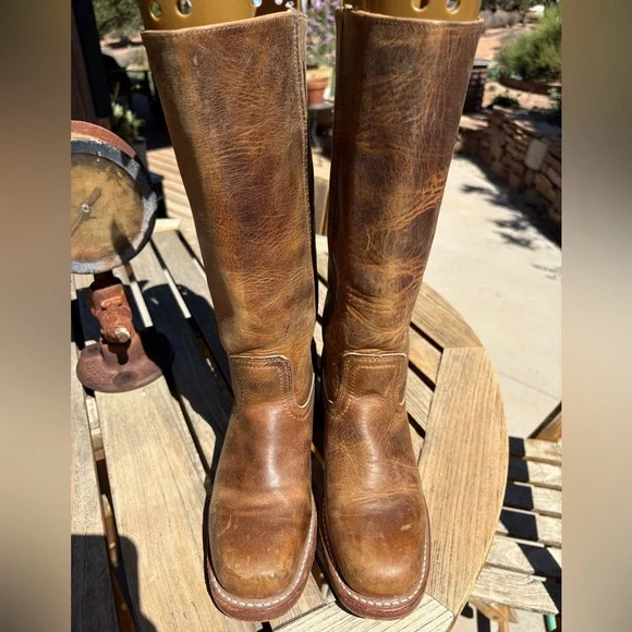 FRYE Campus Boots - Picture 4 of 16